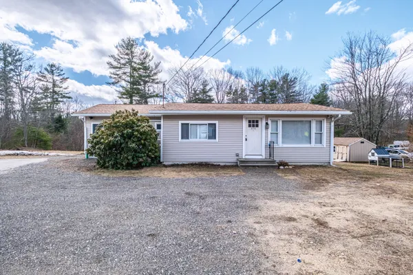 $479,900 | 874 Sanford Road, Wells, ME 04090