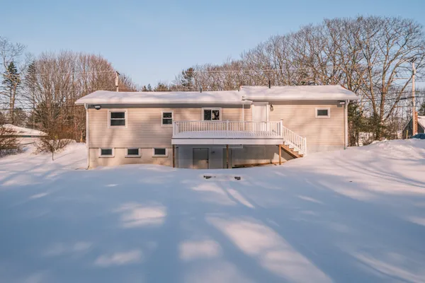$479,900 | 874 Sanford Road, Wells, ME 04090