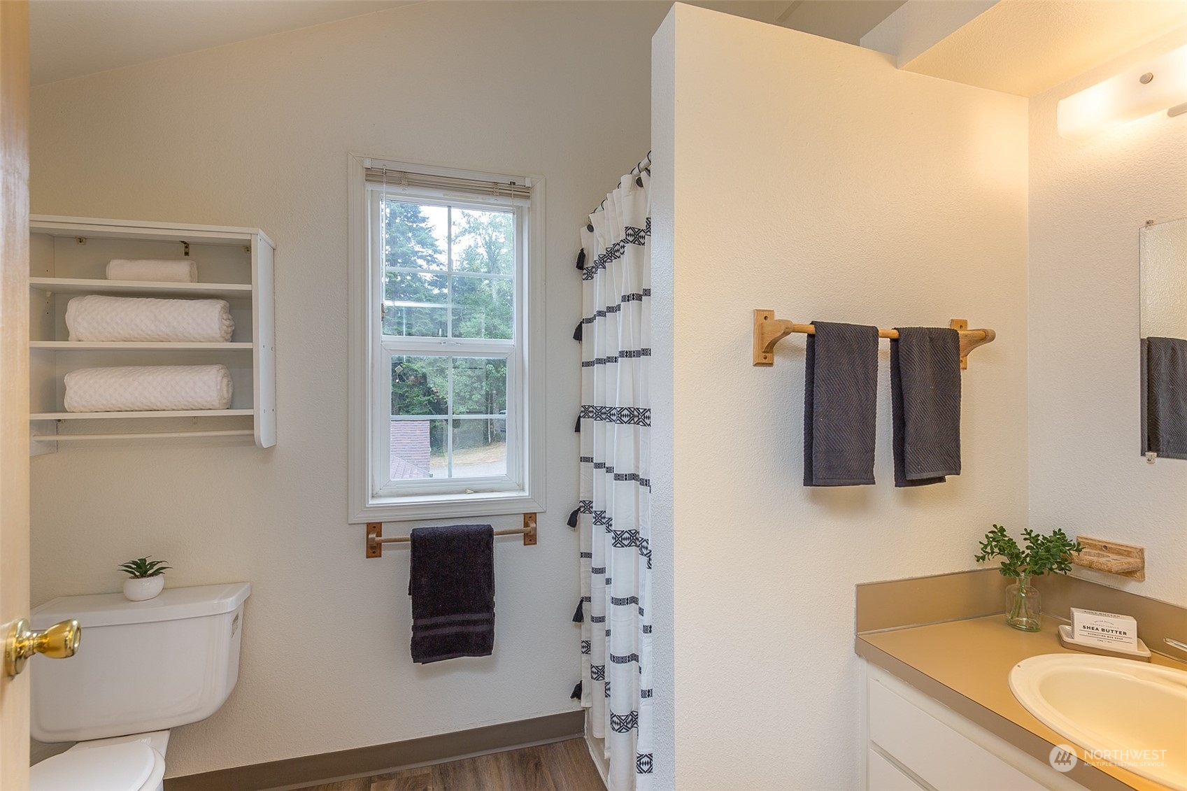 138 Shale Road Port Angeles, WA 98362 - Photo 32 of 39 Gallery Image 32
