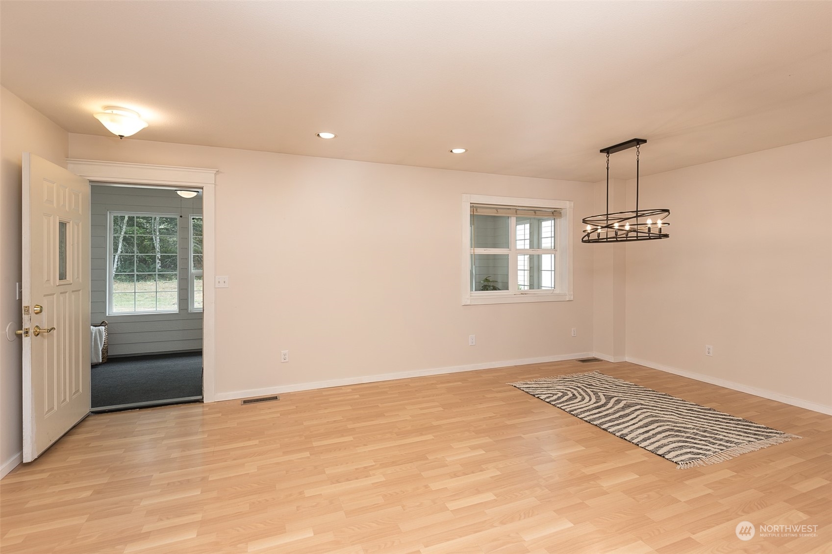 138 Shale Road Port Angeles, WA 98362 - Photo 6 of 39 Gallery Image 6