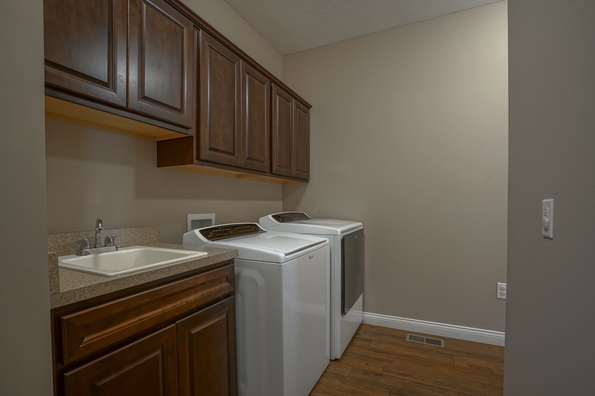 6500 Oak Grove Road Newburgh, IN 47630 - Photo 16 of 36 Gallery Image 16