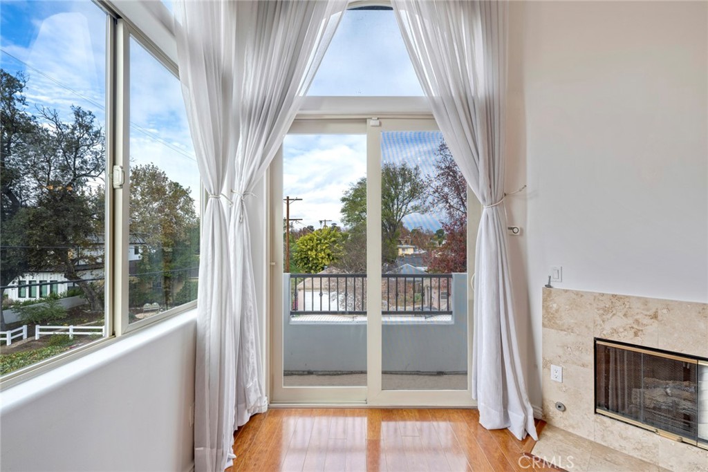 5027 Colfax Avenue, Unit 1 Valley Village, CA 91601 - Photo 16 of 36