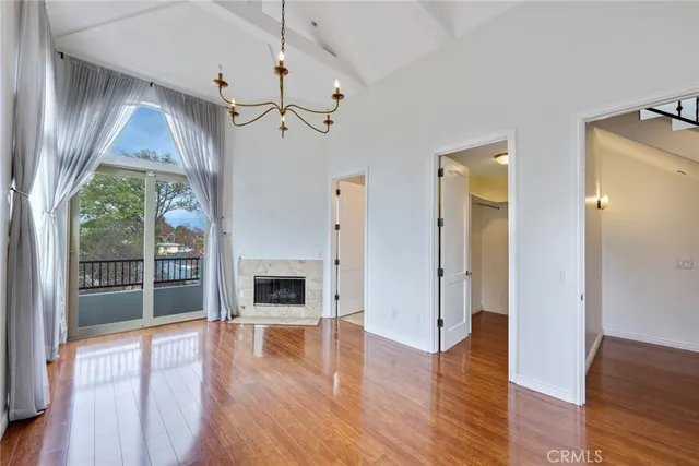 $998,800 | 5027 Colfax Avenue, Unit 1, Valley Village, CA 91601