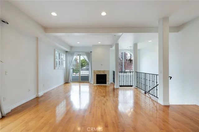 $998,800 | 5027 Colfax Avenue, Unit 1, Valley Village, CA 91601