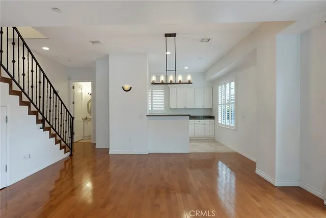 $998,800 | 5027 Colfax Avenue, Unit 1, Valley Village, CA 91601