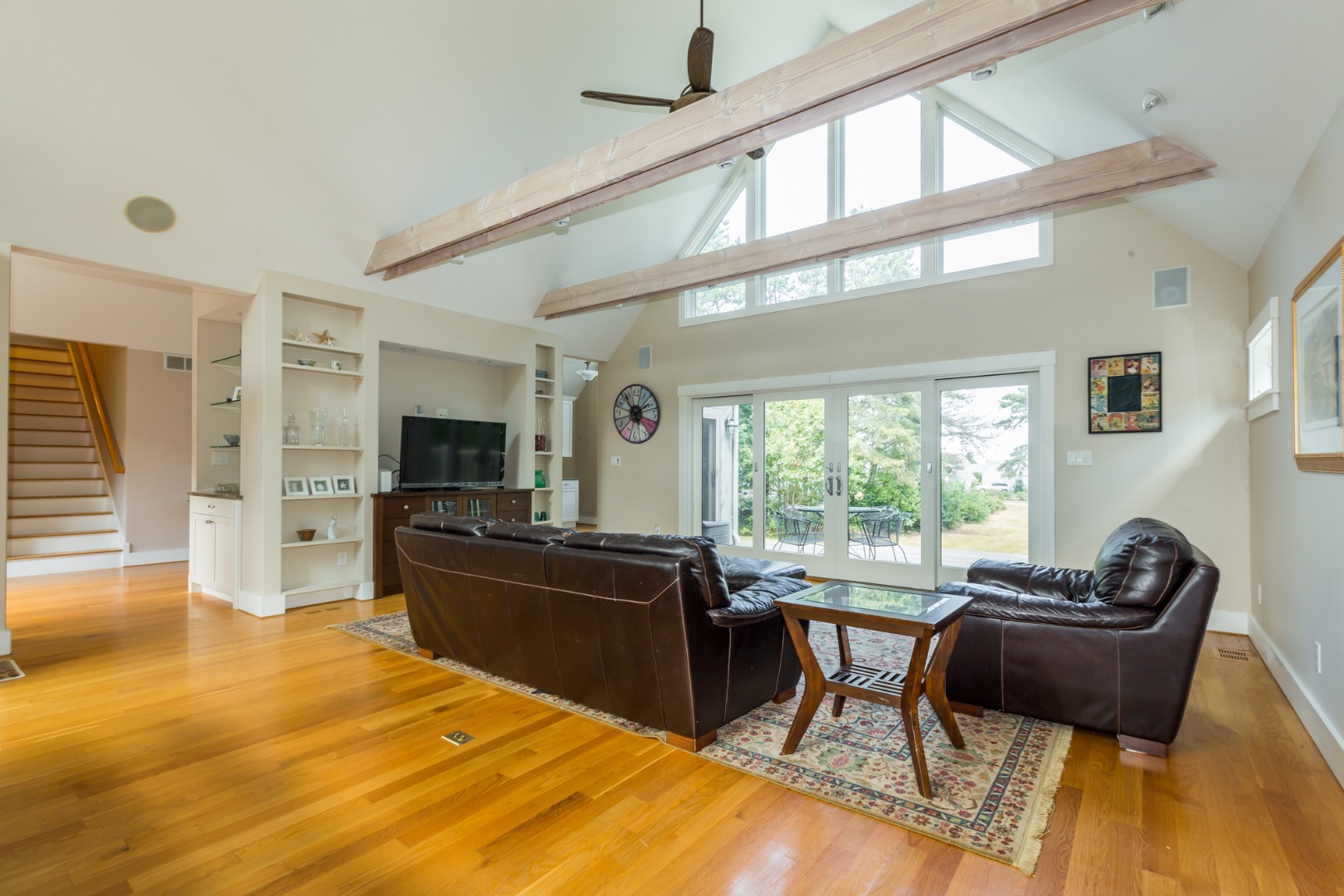 20 Pulpit Rock Road Oak Bluffs, MA 02557 - Photo 7 of 33 Gallery Image 7