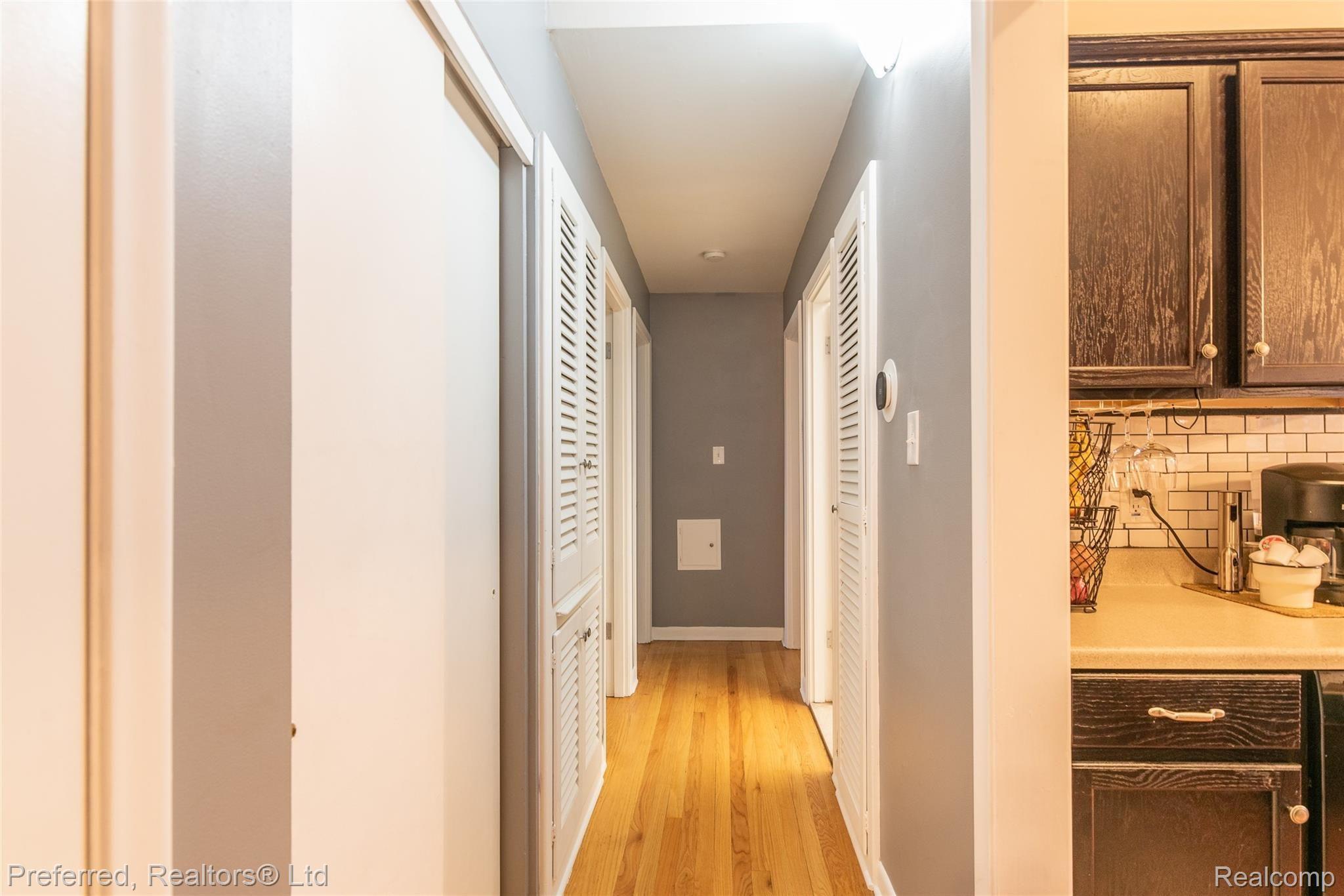 17253 Rougeway Street Livonia, MI 48152 - Photo 15 of 24 Rougeway-15.jpg
