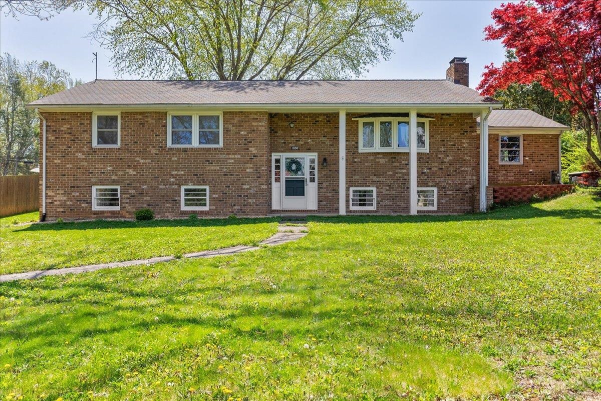 1030 Lyndhurst Road Waynesboro, VA 22980 - Photo 2 of 42 Gallery Image 2