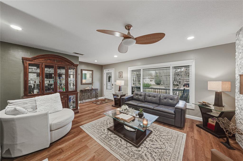 405 Lake Ned Road Winter Haven, FL 33884 - Photo 16 of 61