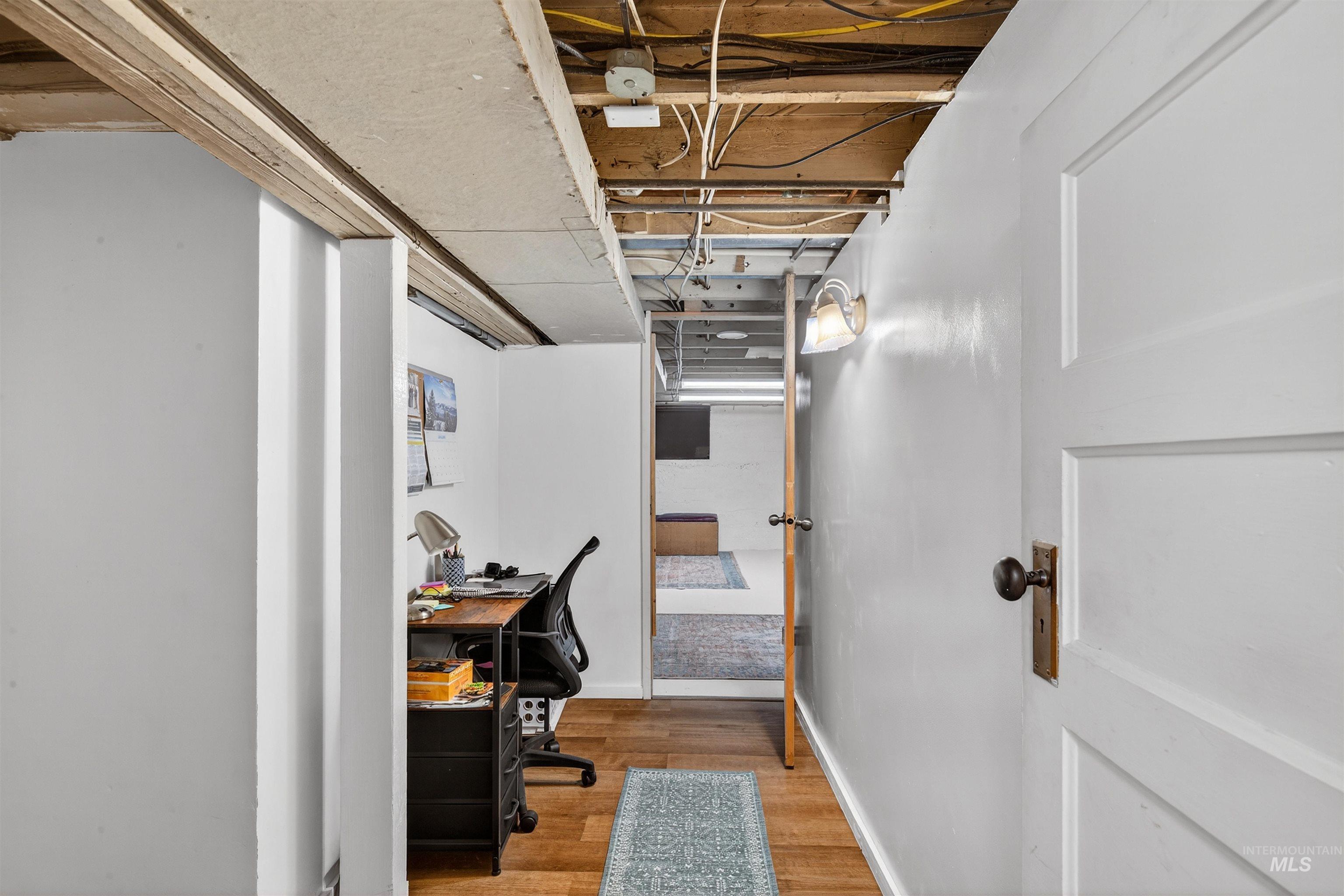 1021 11th Avenue Lewiston, ID 83501 - Photo 23 of 41 Office space with light wood finished floors