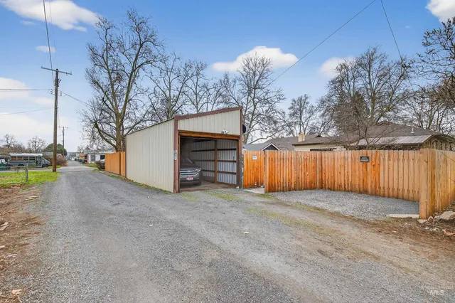 $369,900 | 1021 11th Avenue, Lewiston, ID 83501