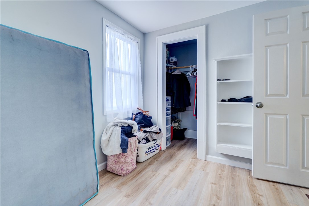 523 Elmgrove Road Gates, NY 14606 - Photo 20 of 28