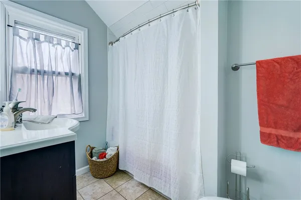 $2,200 | 523 Elmgrove Road, Gates, NY 14606