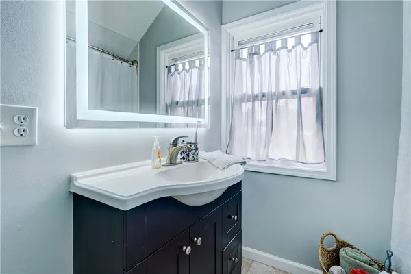 $2,200 | 523 Elmgrove Road, Gates, NY 14606