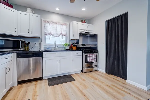 $2,200 | 523 Elmgrove Road, Gates, NY 14606