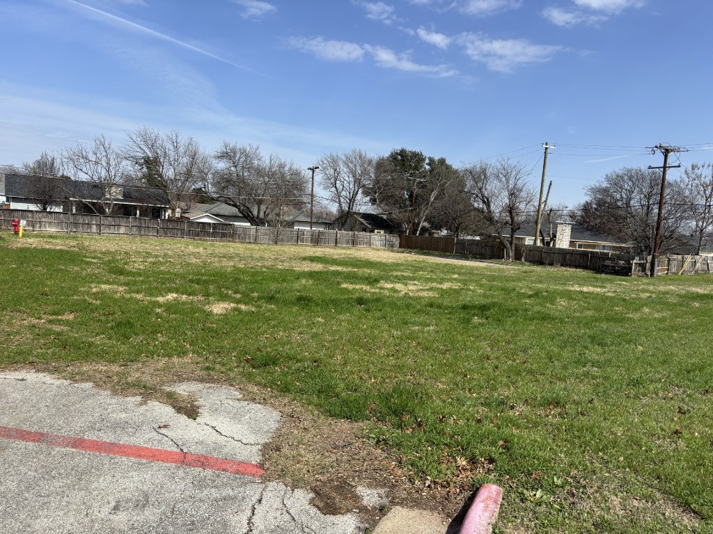 1400 Gattis School Road Round Rock, TX 78664 - Photo 5 of 7 a backyard of a house with table and chairs