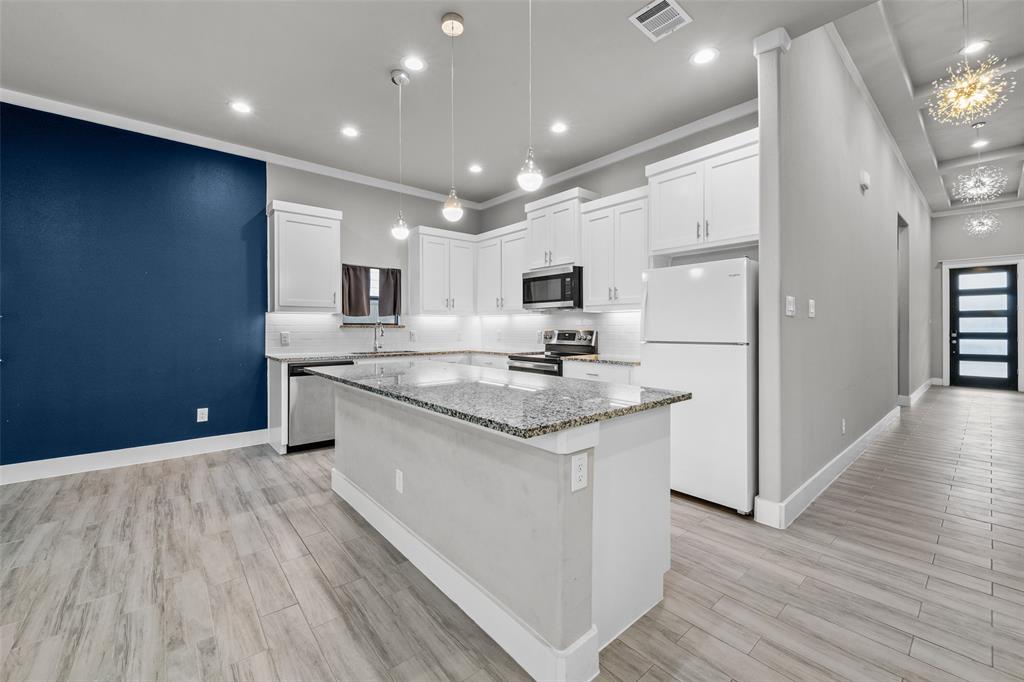 3403 Bickers Street Dallas, TX 75212 - Photo 2 of 26