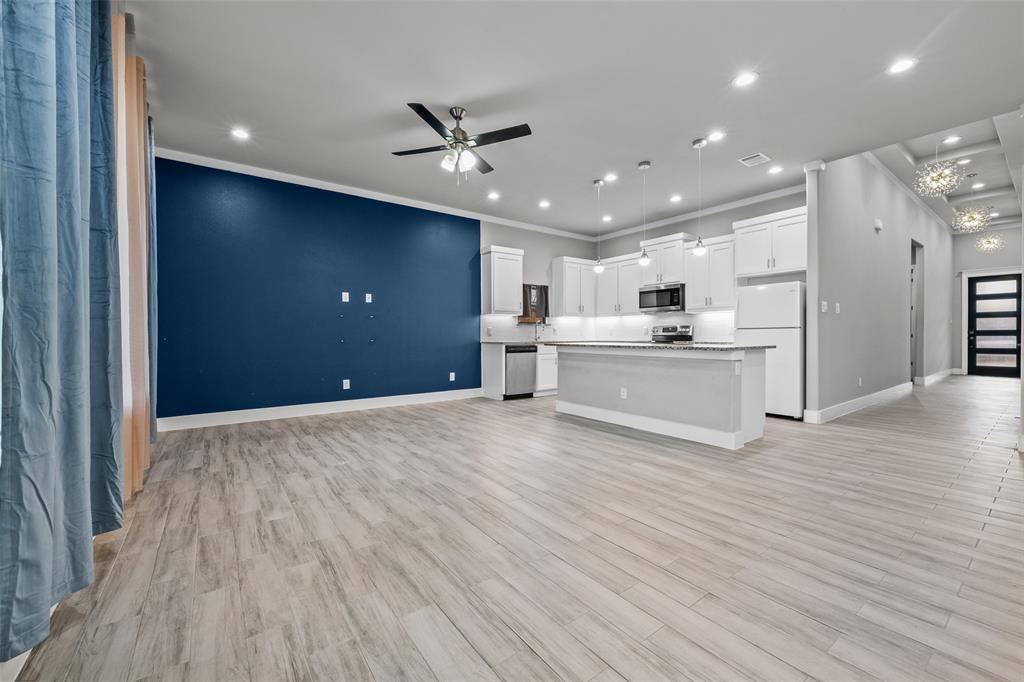 3403 Bickers Street Dallas, TX 75212 - Photo 3 of 26