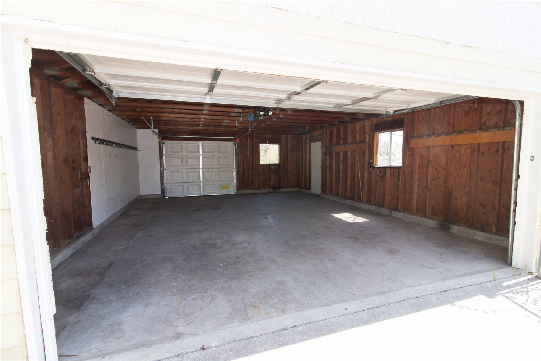 1222 North Woodruff Road Spokane, WA 99206 - Photo 3 of 34
