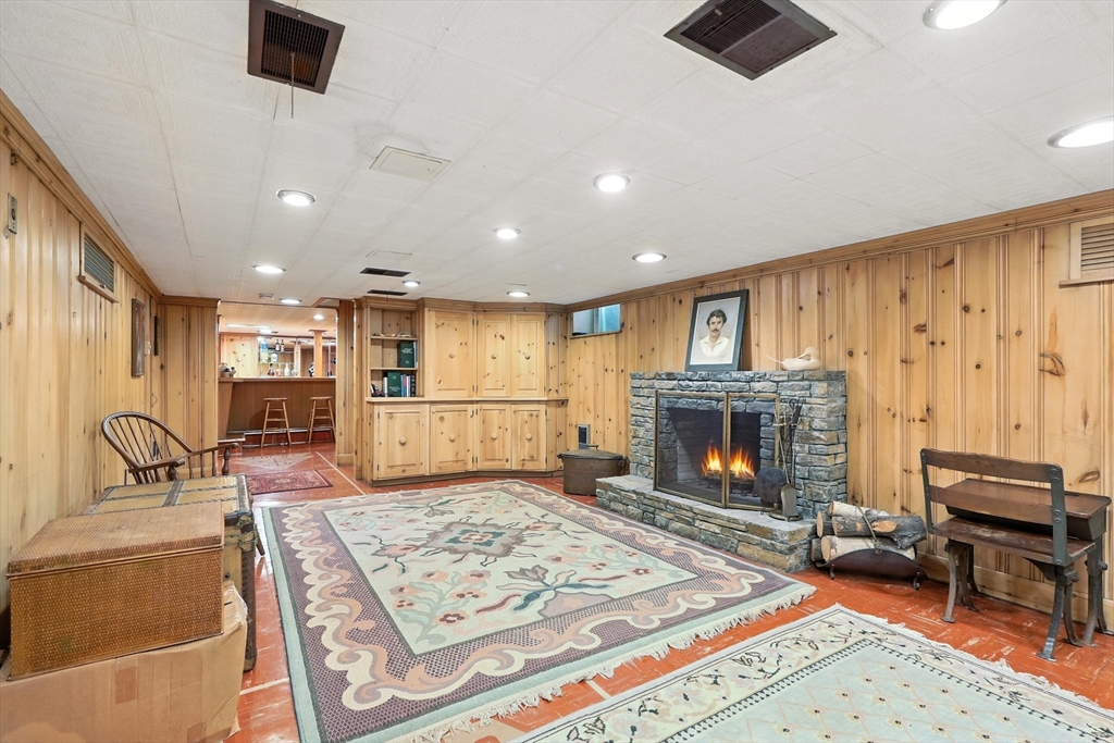 511 Trafton Road Springfield, MA 01108 - Photo 36 of 42