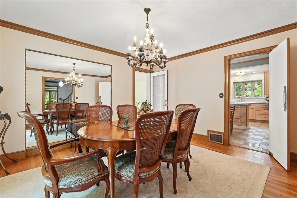 511 Trafton Road Springfield, MA 01108 - Photo 8 of 42