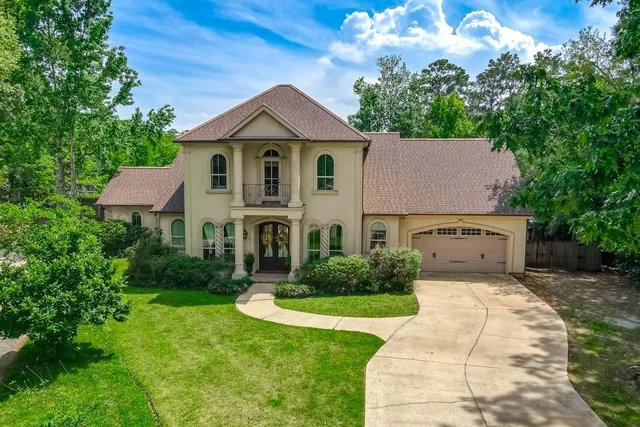 $925,000 | 106 Crepe Myrtle Place, Mandeville, LA 70471