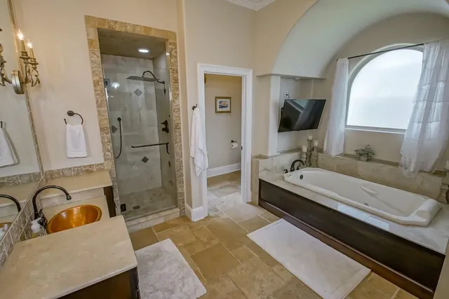 $925,000 | 106 Crepe Myrtle Place, Mandeville, LA 70471