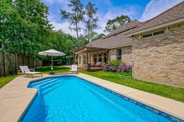 $925,000 | 106 Crepe Myrtle Place, Mandeville, LA 70471