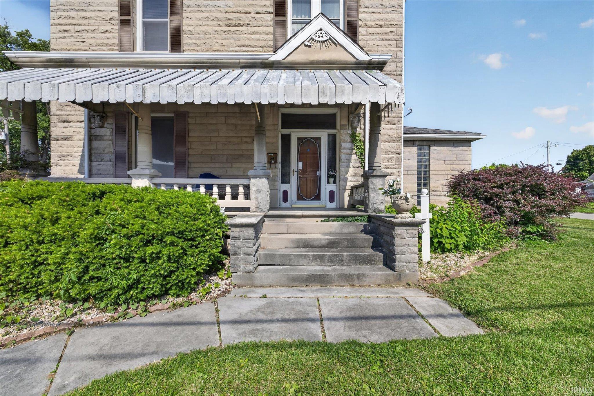 520 South Meridian Street Washington, IN 47501 - Photo 3 of 36