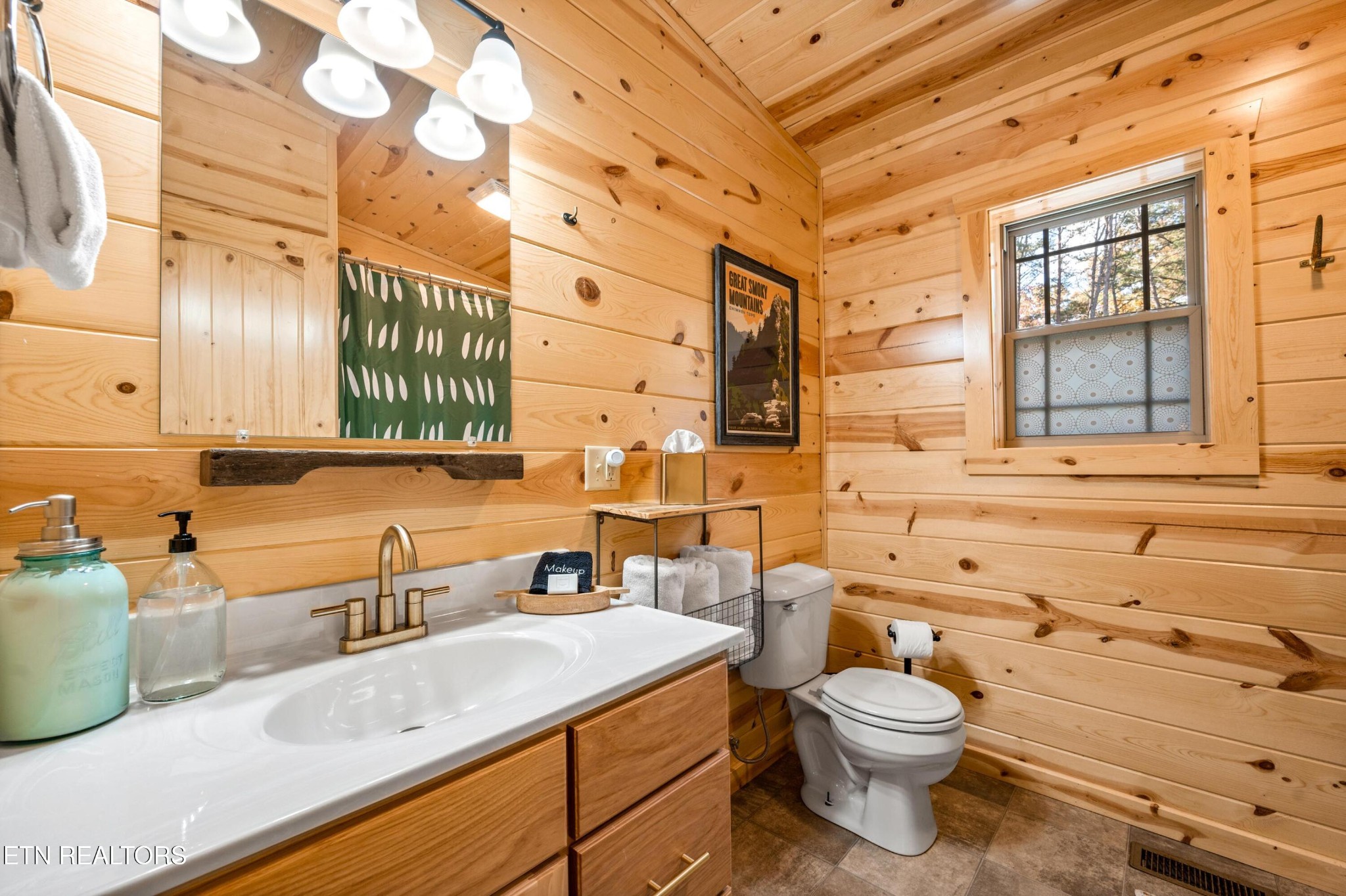 1136 Pinyon Circle Sevierville, TN 37863 - Photo 43 of 57