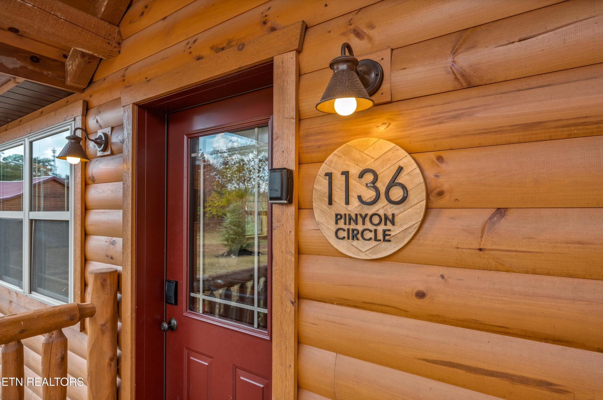 1136 Pinyon Circle Sevierville, TN 37863 - Photo 5 of 57