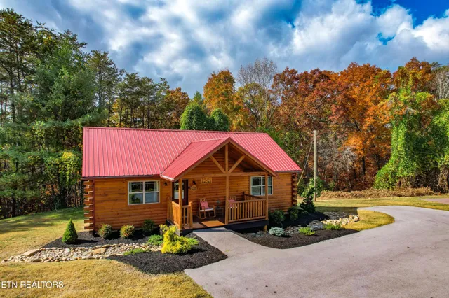 $539,000 | 1136 Pinyon Circle, Sevierville, TN 37863