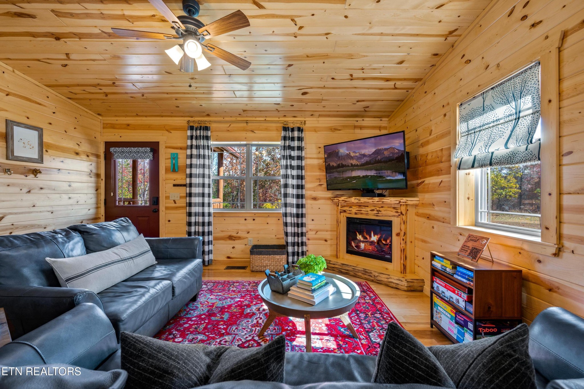 1136 Pinyon Circle Sevierville, TN 37863 - Photo 7 of 57