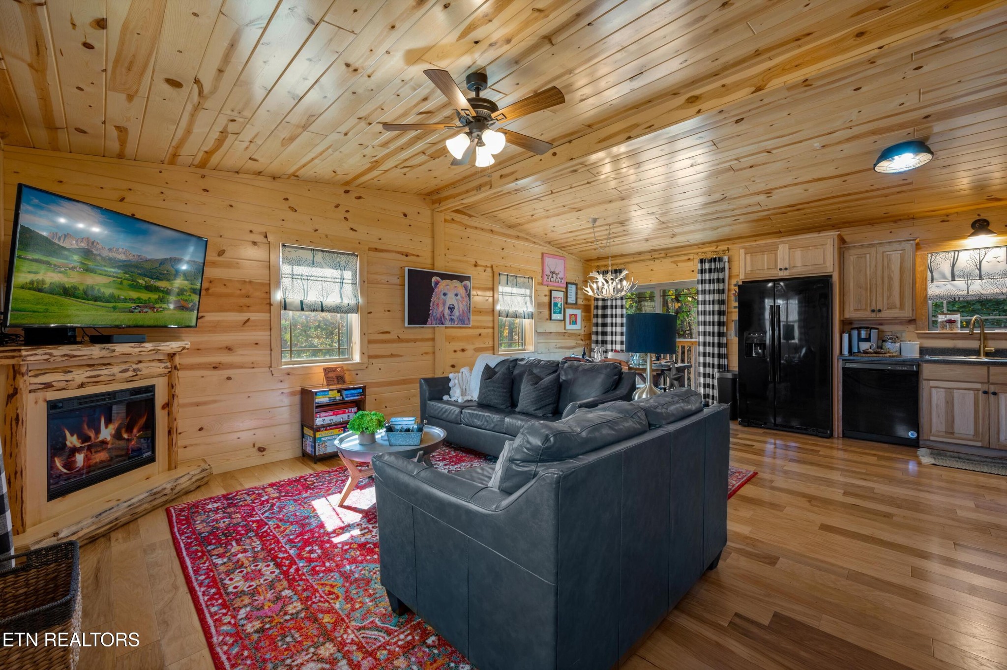 1136 Pinyon Circle Sevierville, TN 37863 - Photo 10 of 57