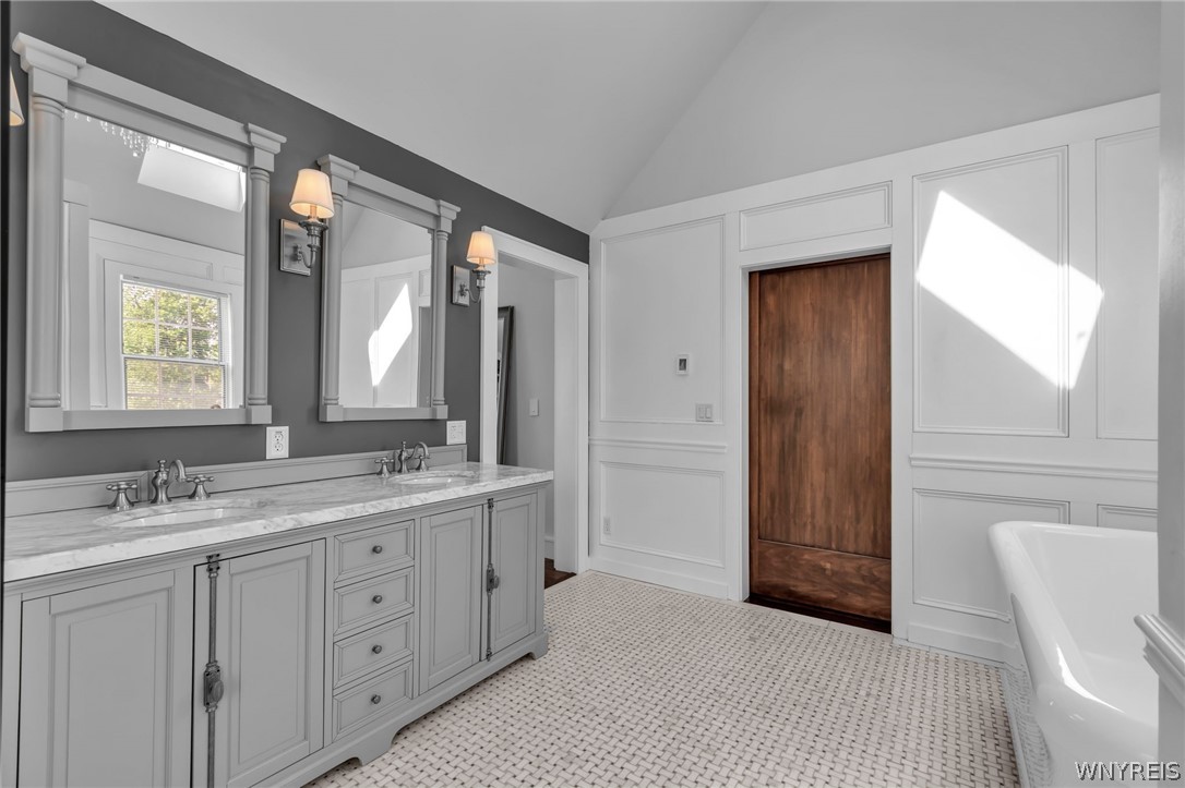 357 Lebrun Road Amherst, NY 14226 - Photo 36 of 50