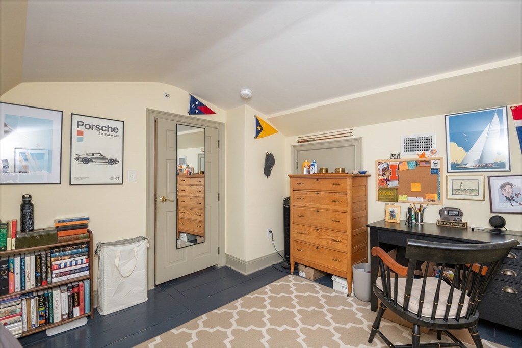 18 County Street, Unit 4 Ipswich, MA 01938 - Photo 41 of 42 Gallery Image 41
