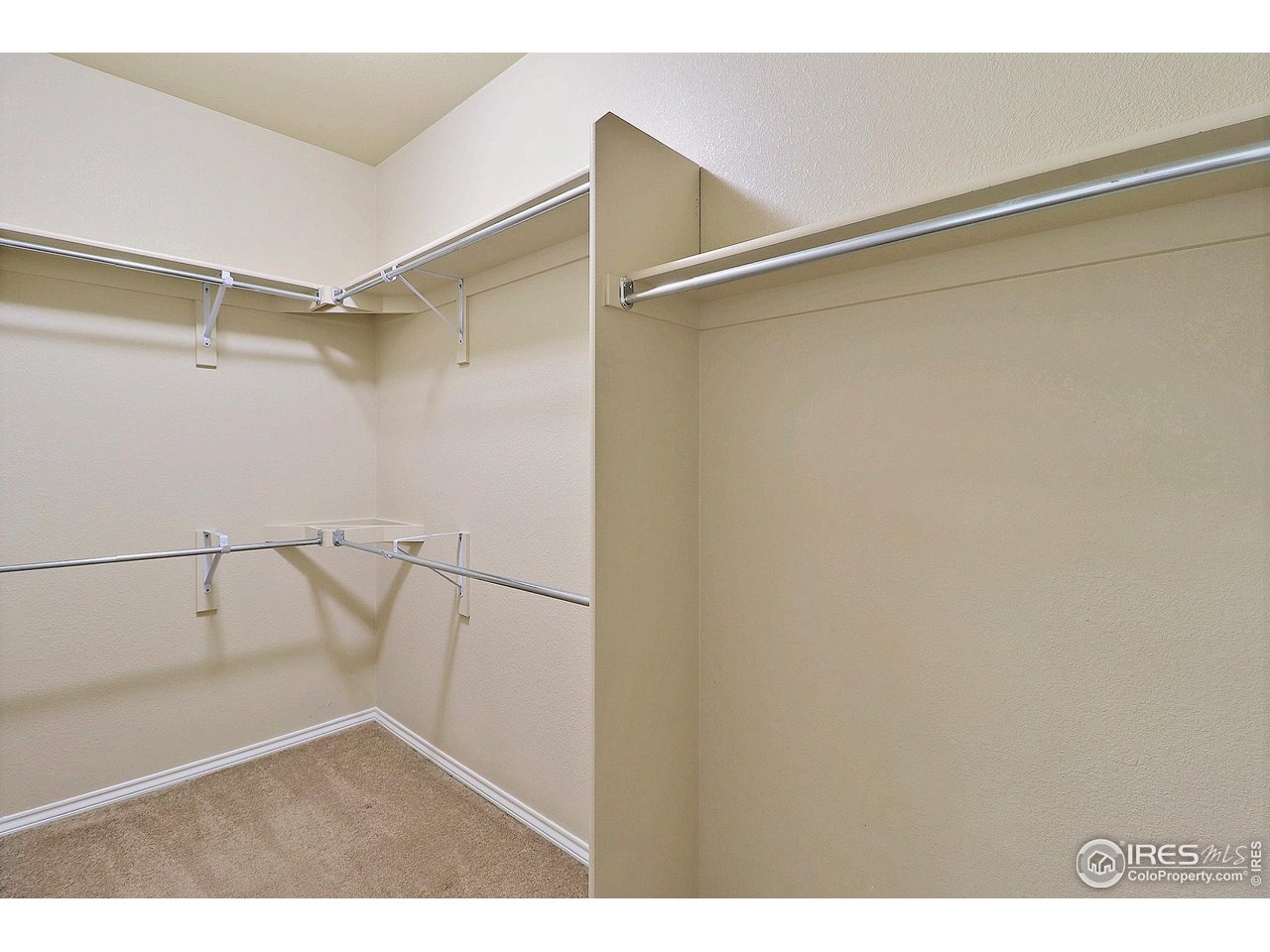 6911 West 3rd Street, Unit 920 Greeley, CO 80634 - Photo 18 of 35 Large Walk-In Closet