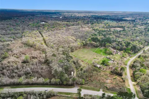 $2,300,000 | 21948 Stillwater Boulevard, Montgomery, TX 77316