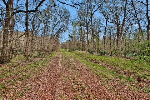 $2,300,000 | 21948 Stillwater Boulevard, Montgomery, TX 77316