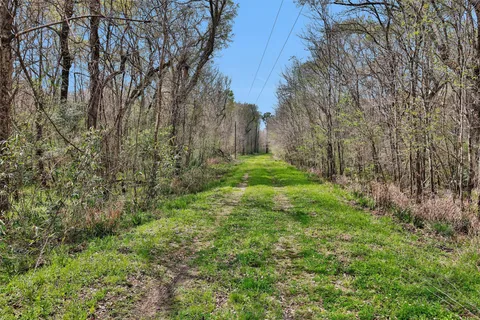 $2,300,000 | 21948 Stillwater Boulevard, Montgomery, TX 77316