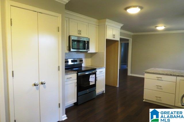 1618 Ridge Road Birmingham, AL 35209 - Photo 8 of 43