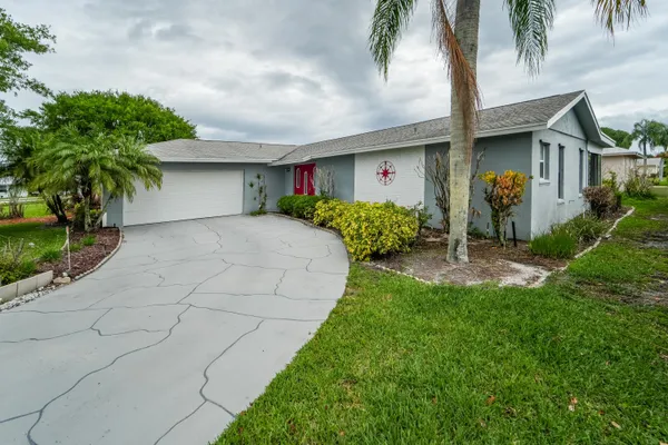 $420,000 | 18327 Southeast Par Lane, Jupiter, FL 33469