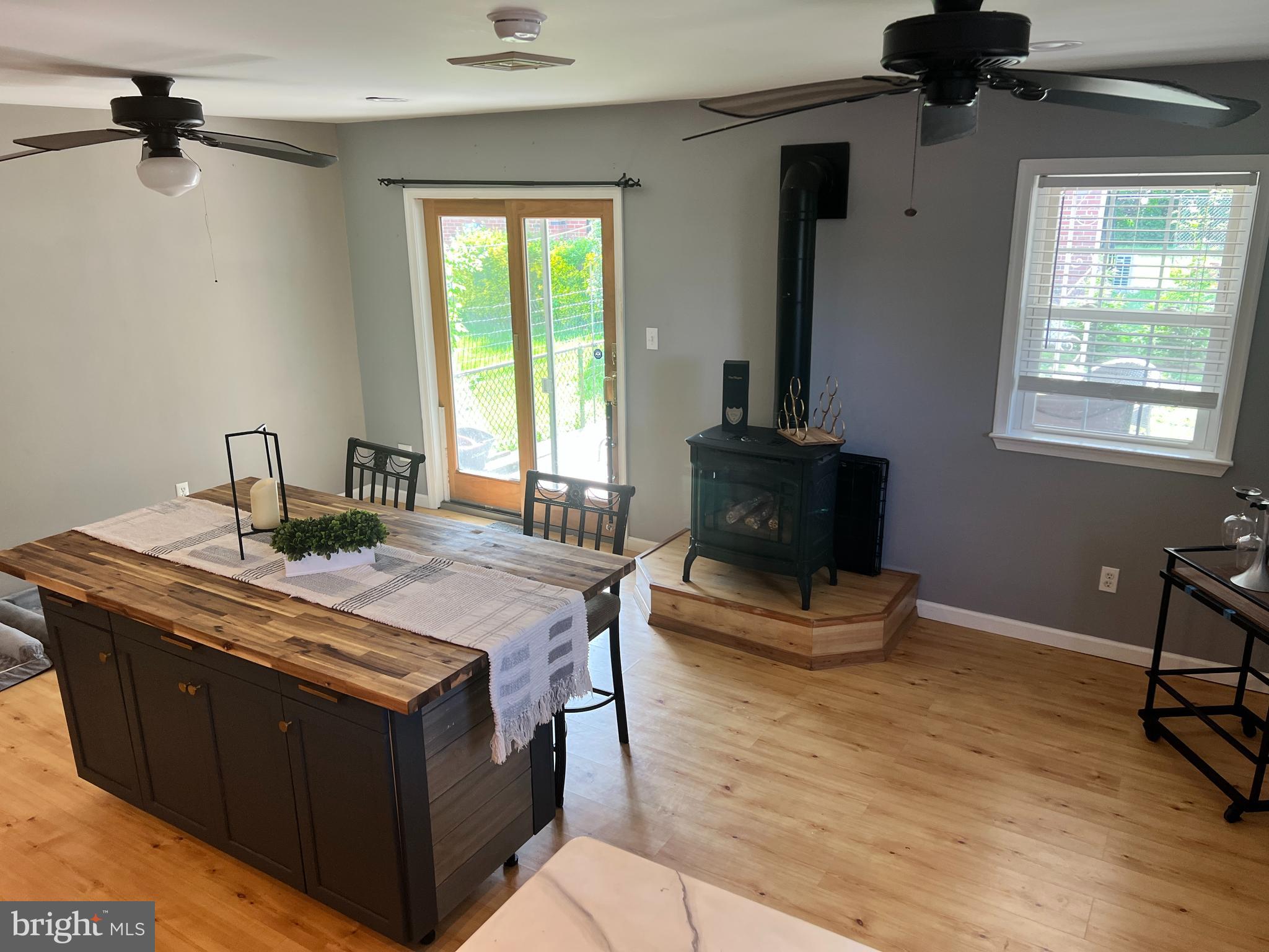 1075 Haverford Road Ridley Park, PA 19078 - Photo 7 of 14 a dining room with table chairs and a window