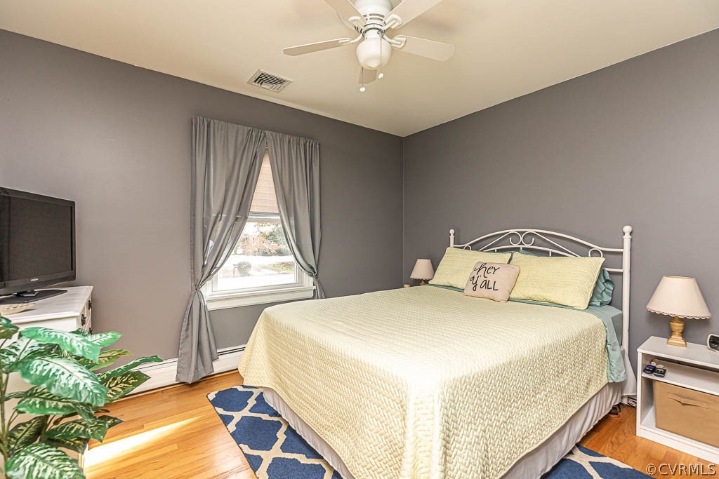 8202 Cardova Road Richmond, VA 23227 - Photo 35 of 48 BEDROOM W/ HW FLOOR, CEILING FAN