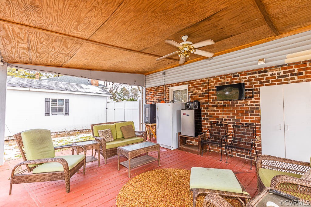 8202 Cardova Road Richmond, VA 23227 - Photo 45 of 48 LARGE PATIO W/ CEILING FAN