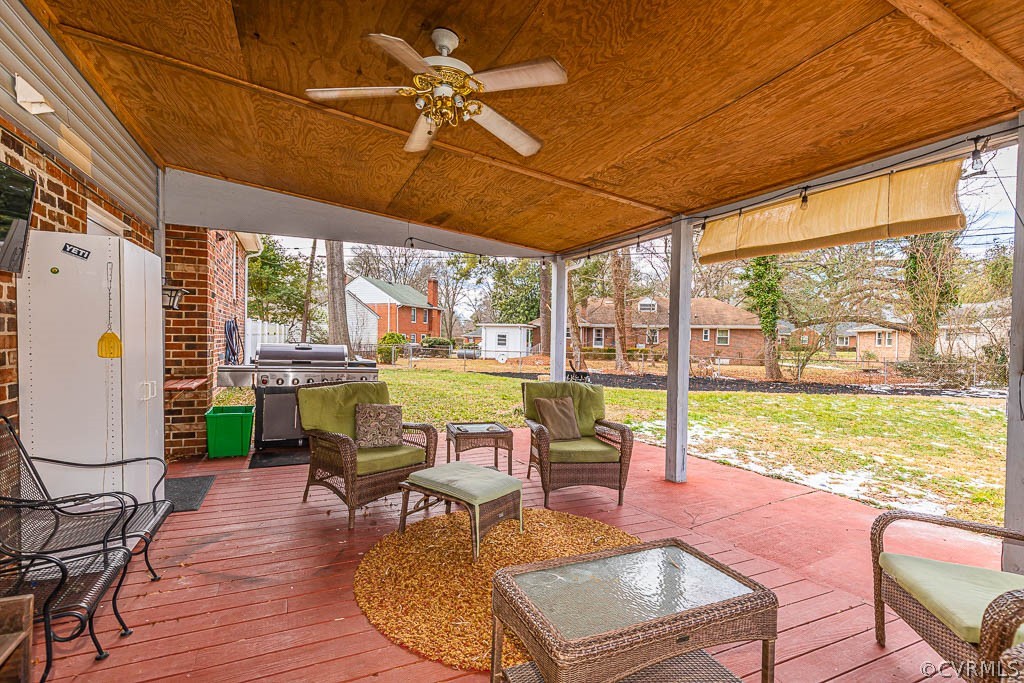 8202 Cardova Road Richmond, VA 23227 - Photo 8 of 48 LARGE PATIO, CEILING FAN