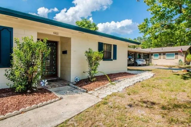 $2,700 | 4401 Lenmore Street, Unit 3, Orlando, FL 32812