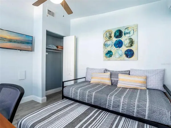 $2,100 | 4401 Lenmore Street, Unit 3, Orlando, FL 32812