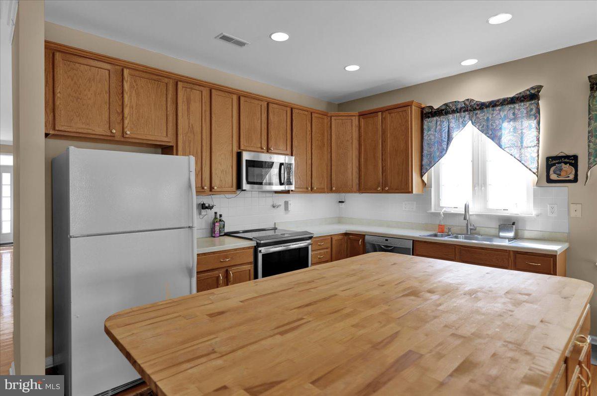 217 Gilmer Road Coatesville, PA 19320 - Photo 11 of 41 Gallery Image 11