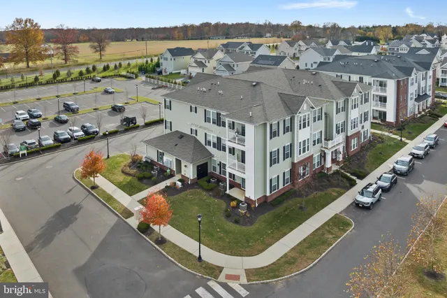 $2,500 | 30 Foulkes Lane, Unit 23, Chesterfield, NJ 08515